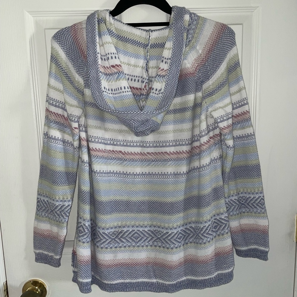 Northern Reflections Patterned Hoodie - Picture 3 of 6